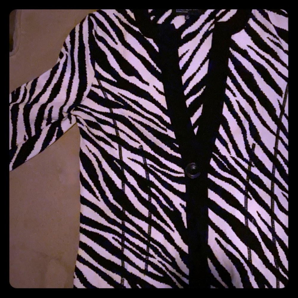 Jones New York zebra cardigan